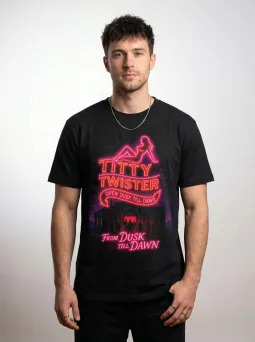 Футболка МЕДУШ с принтом "От заката до рассвета", неон Titty Twister, хоррор, мужская, хлопок / МЕДУШ